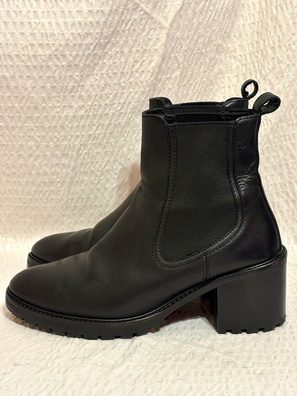 Thursday Boot Co Handcrafted Leather Knockout HighHeel Chelsea Boots Woman’s 9.5